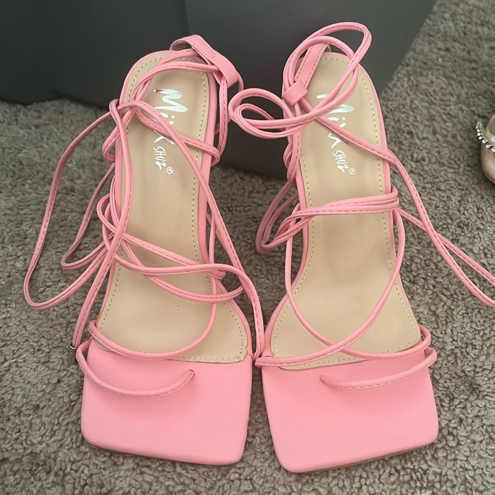 Square toe strappy high heels